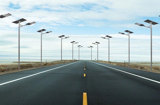 Çin'in otomatik güneş sokak lambası yenilikleri: ileriye doğru aydınlatma