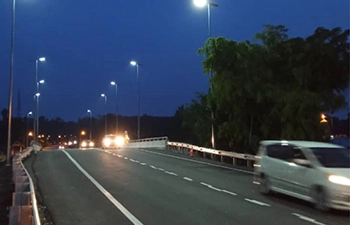 Led güneş yolu ışıkları